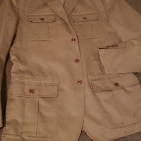 Banana Republic (42R) Tailored Fit - Picture 3 of 8